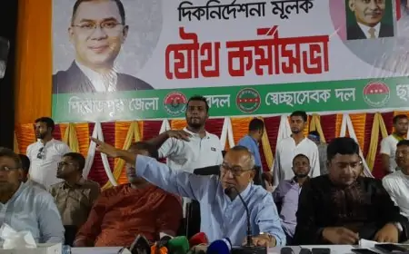 ছাত্র-জনতার আত্মত্যাগ বিফল হতে দেওয়া যাবে না